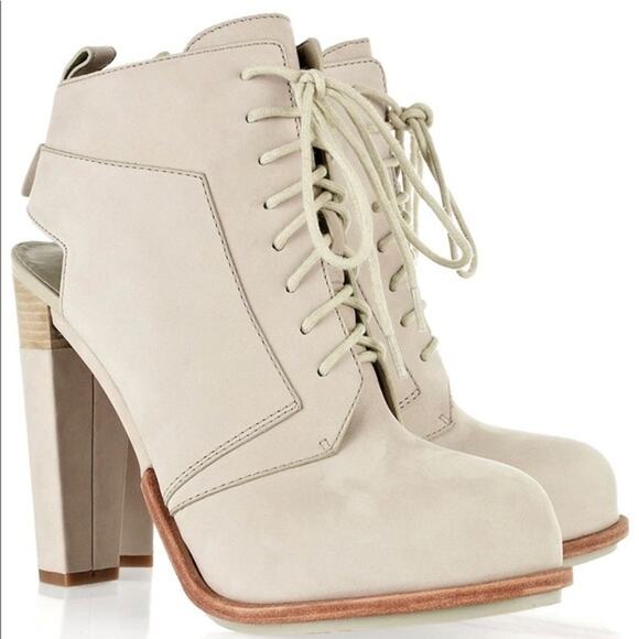 Alexander Wang Dakota Cut Out Lace Up Booties in Cement, Size 38 - Picture 1 of 10